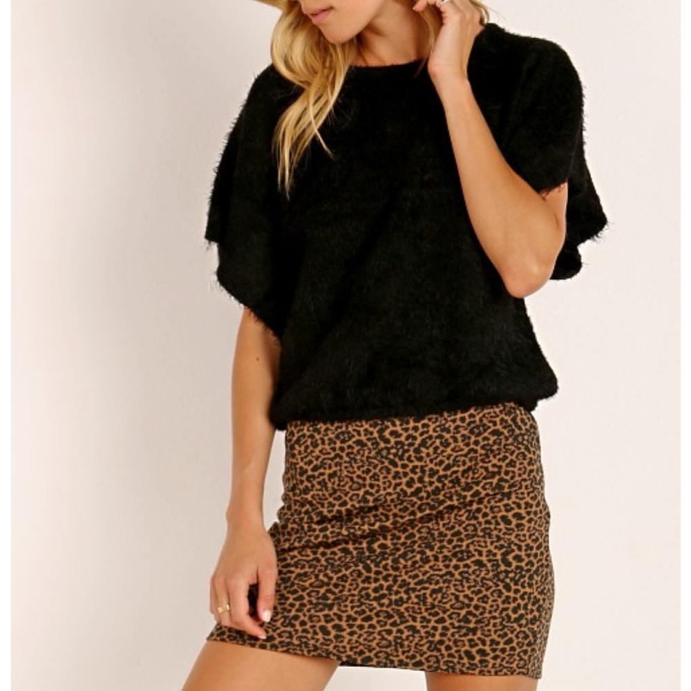 Knot Sisters Nina Sweater Black